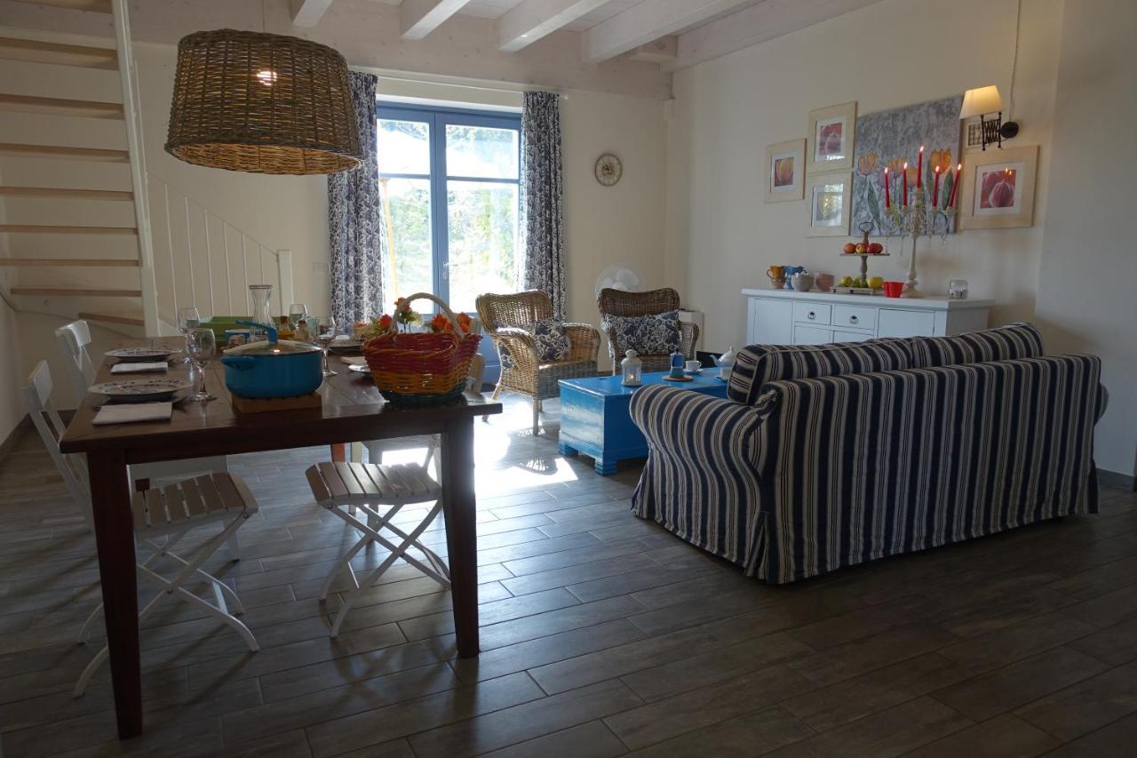 Cascina Arcangelo Raffaele Verduno Buitenkant foto