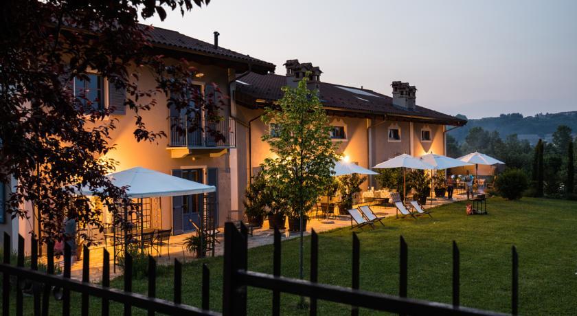 Cascina Arcangelo Raffaele Verduno Buitenkant foto